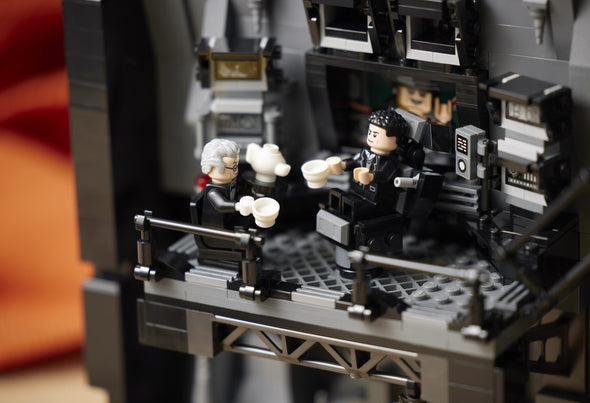 3981pcs Batcave Shadow Box