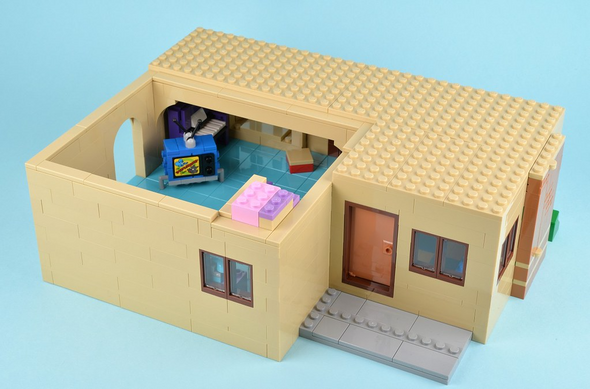 The Simpsons House(2523pcs) and The Simpsons KWIK-E-MART(2218pcs) 71016 71006