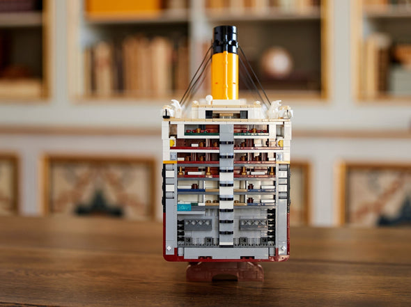 9090pcs Jie Star Titanic Compatible Blocks US